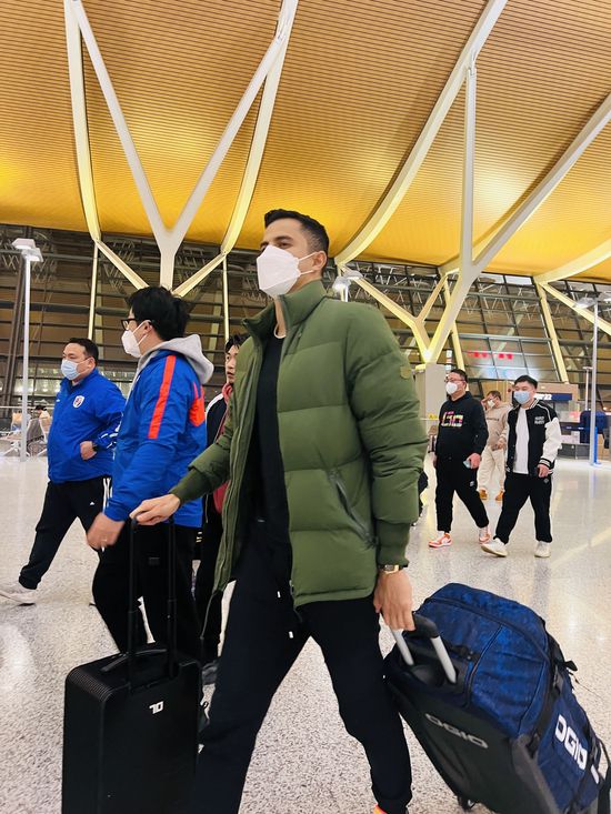 西班牙老门将雷纳的欧战出场次数达到189场，在欧战历史上仅次于C罗排名第二位。